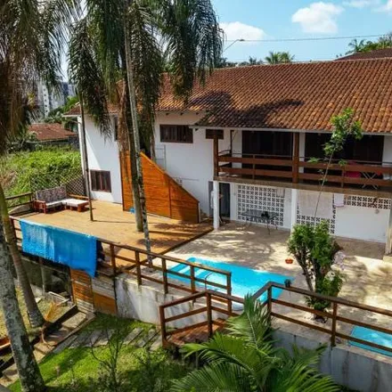 Buy this 4 bed house on Rua Braço do Norte 950 in Atiradores, Joinville - SC