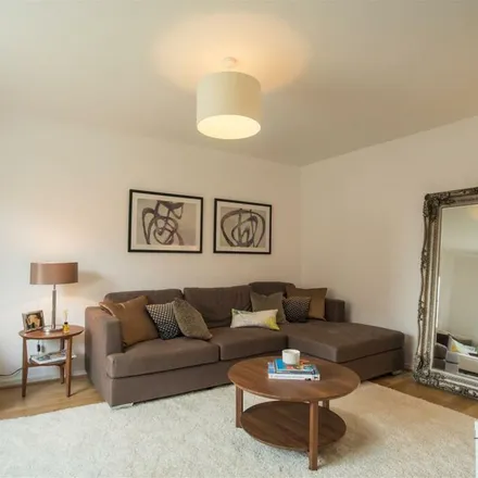 Rent this 4 bed apartment on Portland Street in Sutton-in-Ashfield, NG17 4AW