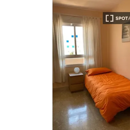 Image 1 - Lacolada, Carrer de César, 3, 07610 Palma, Spain - Room for rent
