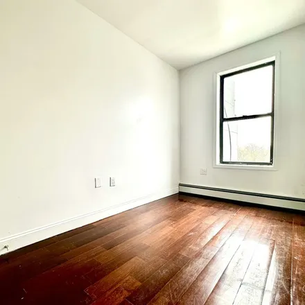 Image 1 - 428 East 134th Street, New York, NY 10454, USA - Townhouse for rent