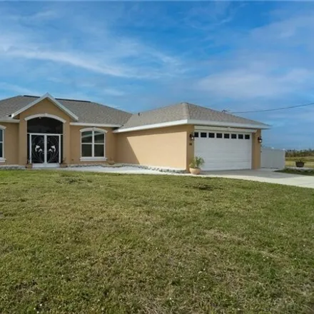 Image 3 - 114 31st Avenue, Cape Coral, FL 33991, USA - House for rent