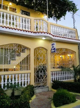 Image 2 - Cienfuegos, Pueblo Nuevo, CIENFUEGOS, CU - House for rent
