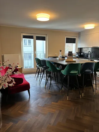 Rent this 2 bed apartment on Charlottenbrunner Straße 31 in 14193 Berlin, Germany