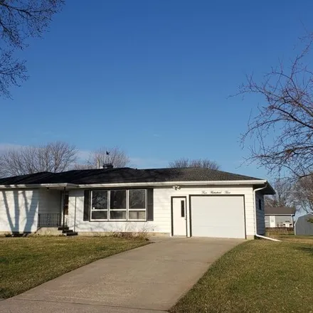 Buy this 2 bed house on 451 South 4th Street in Parkston, SD 57366