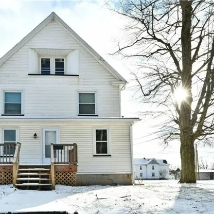 Buy this 5 bed house on 2 Walnut Street in Struthers, OH 44471