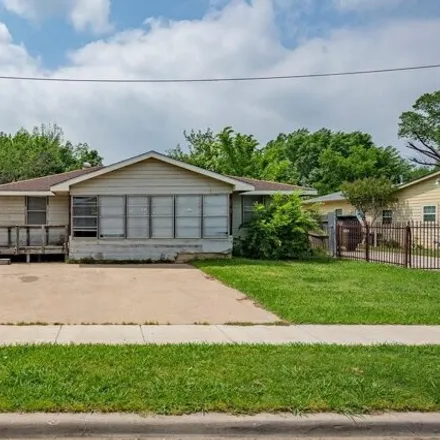Buy this 2 bed house on Bernal Drive in Eagle Ford, Dallas