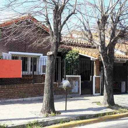 Buy this 2 bed house on García del Río in Partido de Lomas de Zamora, B1845 BZB Temperley