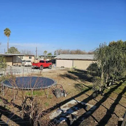 Buy this 2 bed house on 5522 Olive Road in Alpaugh, Tulare County