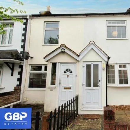 Rent this 2 bed townhouse on Richmond Road in London, RM1 2DX