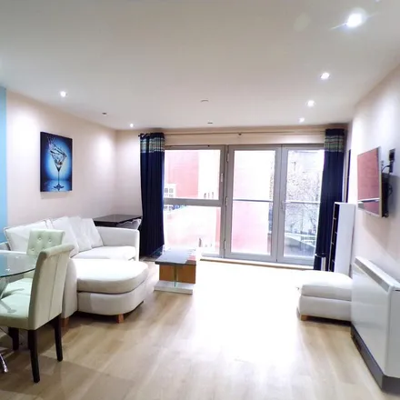Rent this 1 bed apartment on 60 Talbot Street in Nottingham, NG1 5GL