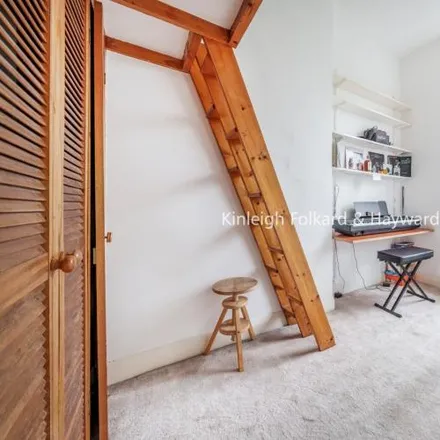 Image 2 - 52 Coolhurst Road, London, N8 8EP, United Kingdom - Apartment for rent