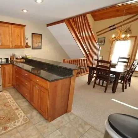 Rent this 4 bed condo on Carroll in NH, 03575