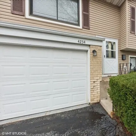 Image 2 - 4292 Brentwood Lane, Waukegan, IL 60087, USA - House for sale
