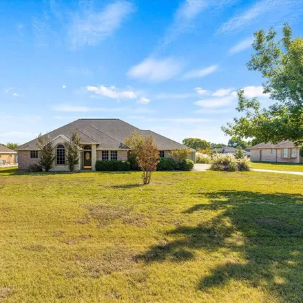 Buy this 3 bed house on 4071 Windmill Ridge Circle in Ellis County, TX 75154