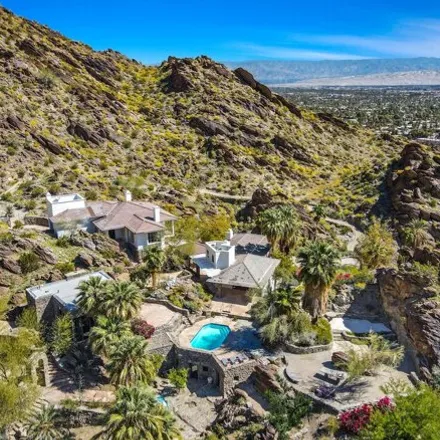 Buy this 7 bed house on 266 Ridge Road in Palm Springs, CA 92264