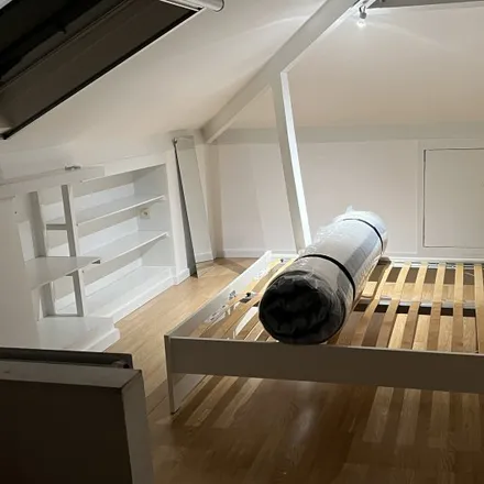 Rent this 2 bed room on Blijde Inkomstlaan 28 in 1560 Hoeilaart, Belgium