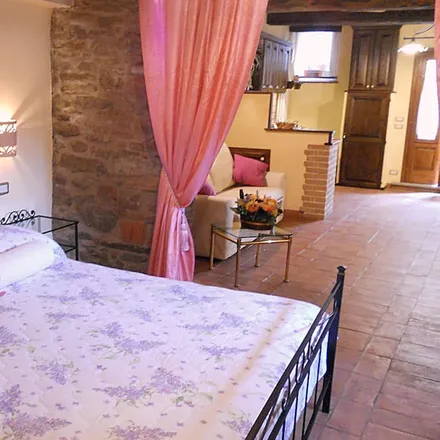 Image 8 - Cortona, Arezzo, Italy - Apartment for rent