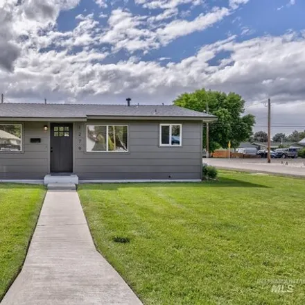 Buy this 2 bed house on Gladhart Avenue in Weiser, ID