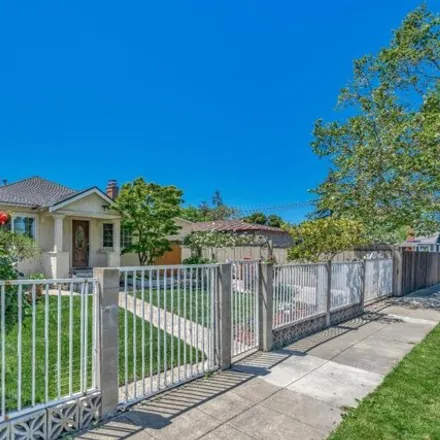 Buy this 3 bed house on 3502 Hoover Street in Redwood City, CA 94025