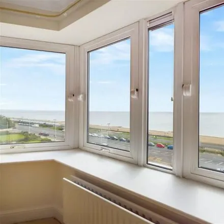 Image 2 - West Parade, Worthing, West Sussex, Bn11 - Apartment for sale