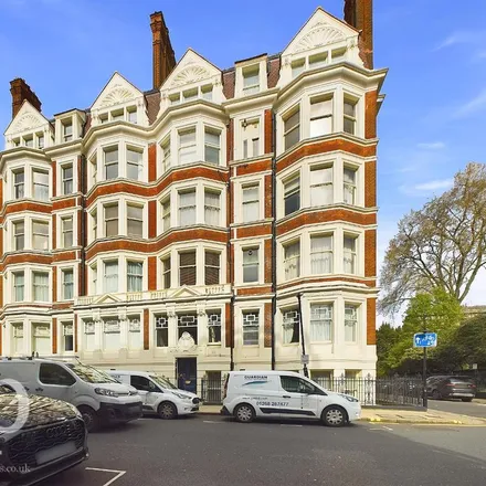 Image 3 - 1-12 Ridgmount Gardens, London, WC1E 7AP, United Kingdom - Apartment for rent