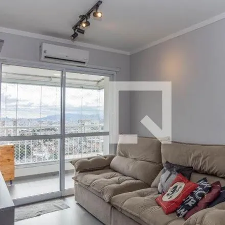 Buy this 2 bed apartment on Rua Primeiro de Maio in Vila Augusta, Guarulhos - SP