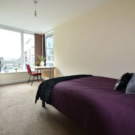 Image 2 - MAF Properties, 114 Ecclesall Road, Sheffield, S11 8JB, United Kingdom - Apartment for rent