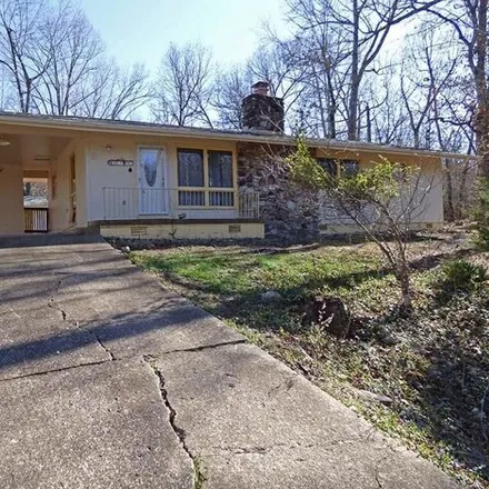 Buy this 3 bed house on 20 Ponca Drive in Cherokee Village, AR 72529