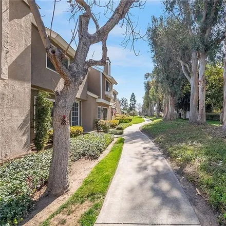 Image 5 - 45 Eastmont, Irvine, CA 92604, USA - Condo for rent