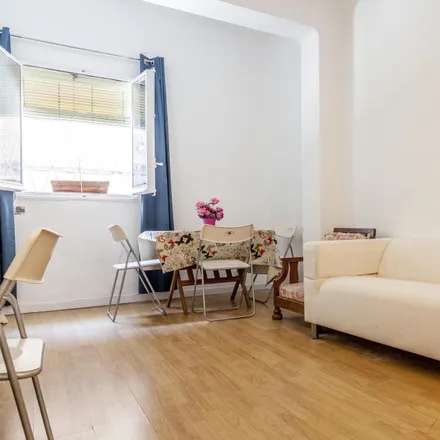 Rent this 3 bed apartment on Madrid in Calle del General Ricardos, 90