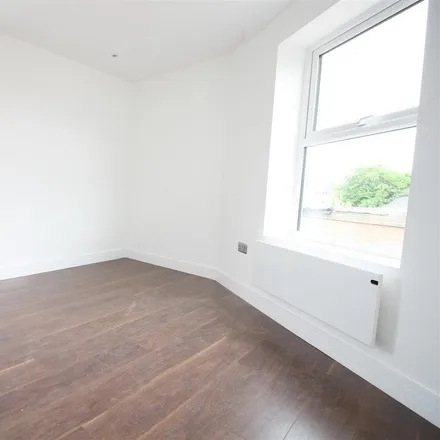 Image 5 - The Waiting Room, Victoria Road, Netherfield, NG4 2HE, United Kingdom - Apartment for rent