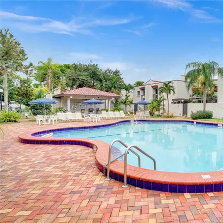 Rent this 3 bed townhouse on 4700 Southwest 67th Avenue in South Miami, FL 33155