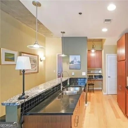 Buy this 1 bed condo on Metropolis in 923 Peachtree Street Northeast, Atlanta