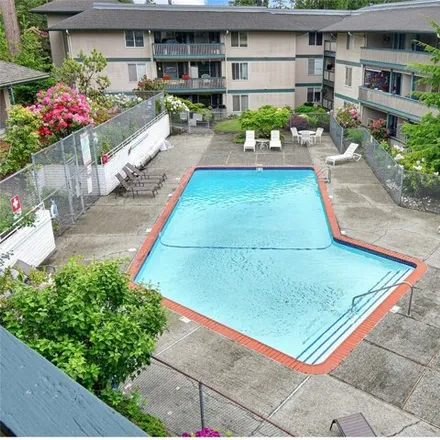 Buy this 1 bed condo on 56th Avenue West in Lynnwood, WA 98043