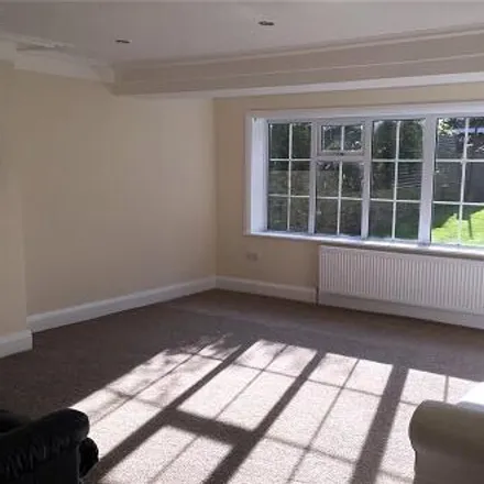Image 2 - Wentworth Street, Huddersfield, HD1 5PX, United Kingdom - House for rent