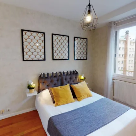 Rent this 3 bed room on 4 Rue d’Arménie in 69003 Lyon, France