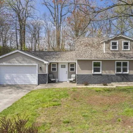 Image 1 - 7125 Maplewood Drive, Liberty Corners, Bedford Township, MI 48182, USA - House for sale