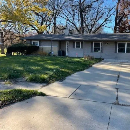 Rent this 3 bed house on Blackhawk Park in Rockford, IL 61102