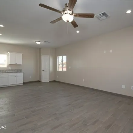 Buy this studio house on Tyndall Avenue in Tucson, AZ 85723