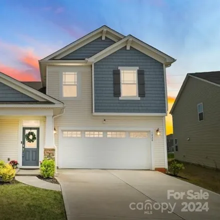 Buy this 4 bed house on 1020 Hills Oak Lane in Charlotte, NC 28269