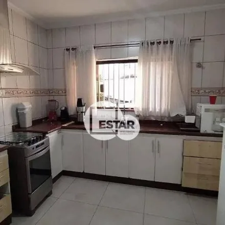 Buy this 3 bed house on Rua Emílio Giordano in São Manoel, Americana - SP