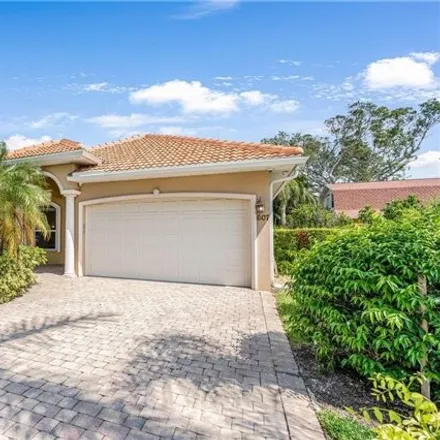 Image 2 - 605 104th Avenue North, Collier County, FL 34108, USA - House for sale