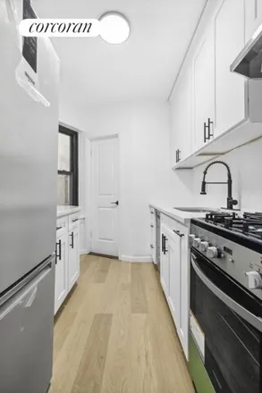 Image 3 - 155 West 106th Street, New York, NY 10025, USA - Townhouse for rent