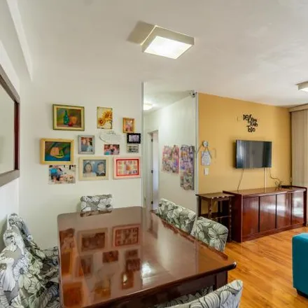 Buy this 2 bed apartment on Rua Palmeiras 587 in Água Verde, Curitiba - PR