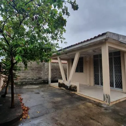 Rent this 1 bed house on Rua Elias Lobo in Campo Grande, Rio de Janeiro - RJ