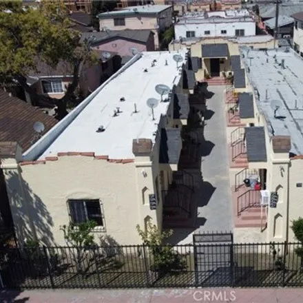Image 3 - 725 W 77th St, Los Angeles, California, 90044 - House for sale
