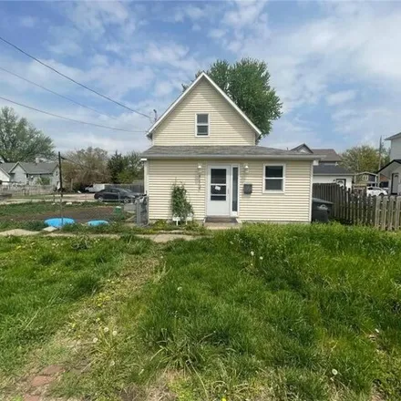 Buy this 3 bed house on 168 East Granger Avenue in Des Moines, IA 50315