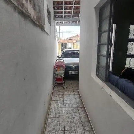 Rent this 2 bed house on Rua João Pereira de Matos Guedes in Sao Benedito, Pindamonhangaba - SP