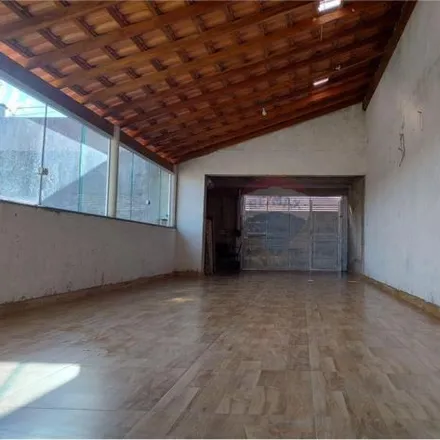 Rent this 4 bed house on Rua Hélio Manzoni in Gopoúva, Guarulhos - SP