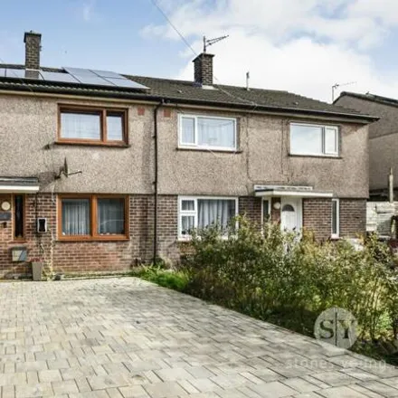 Buy this 3 bed townhouse on Glenluce Crescent in Guide, BB1 2EY